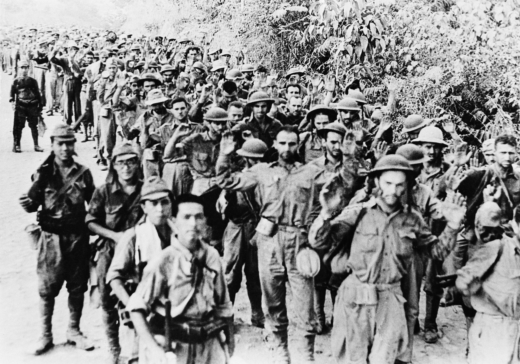 1942: U.S. Prisoners Bataan